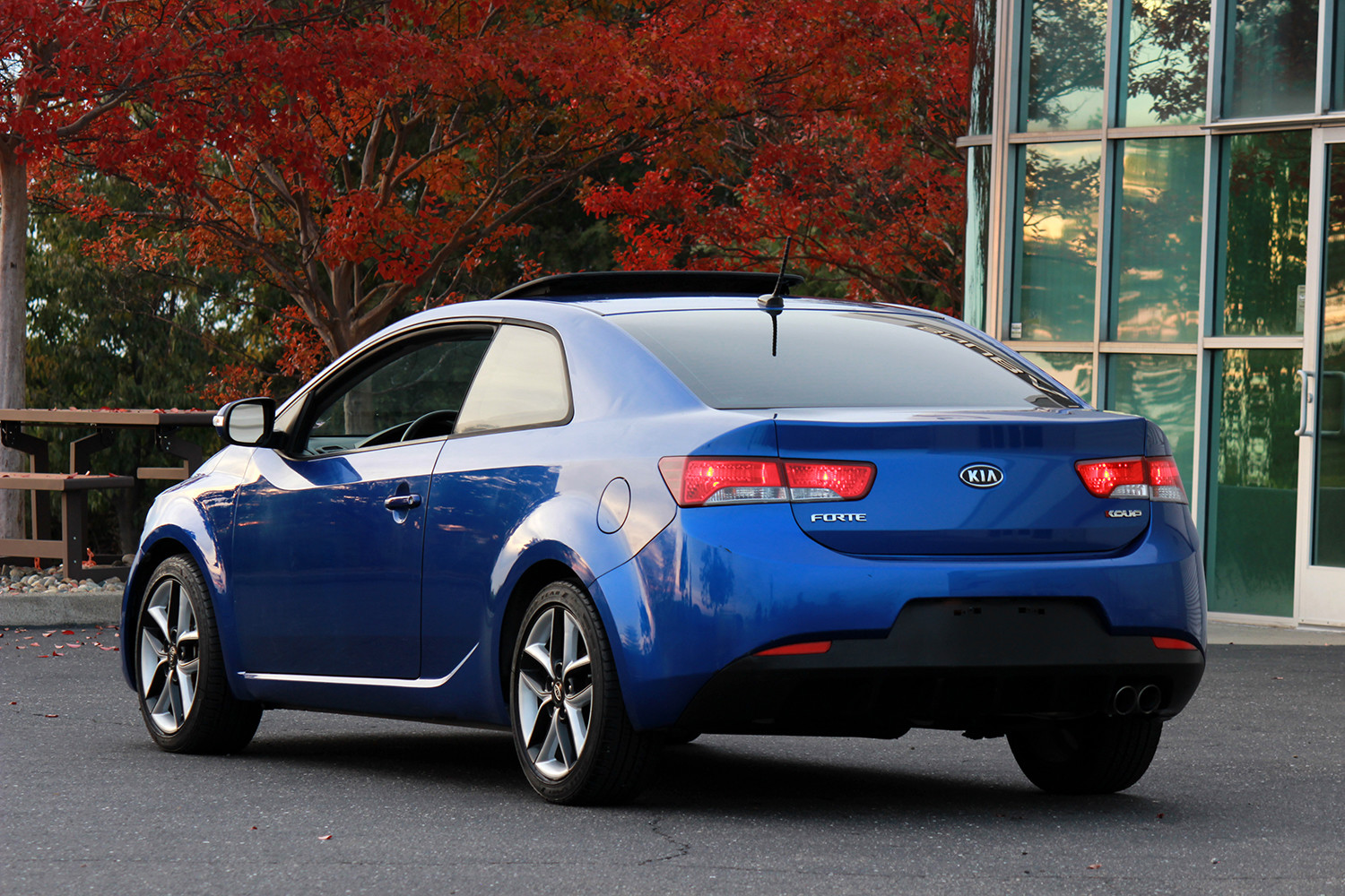 Prestige Motors - Pre-Owned 2010 Kia Forte Koup SX for Sale