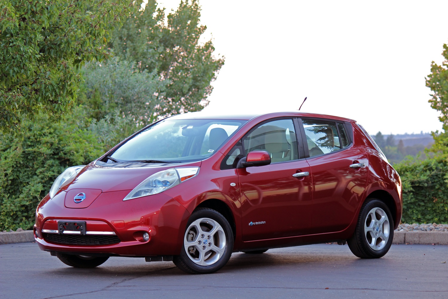 Prestige Motors - 2011 Nissan Leaf for Sale in Sacramento